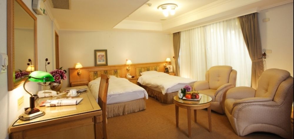 Kingdom Hotel Hsinchu City Exterior photo